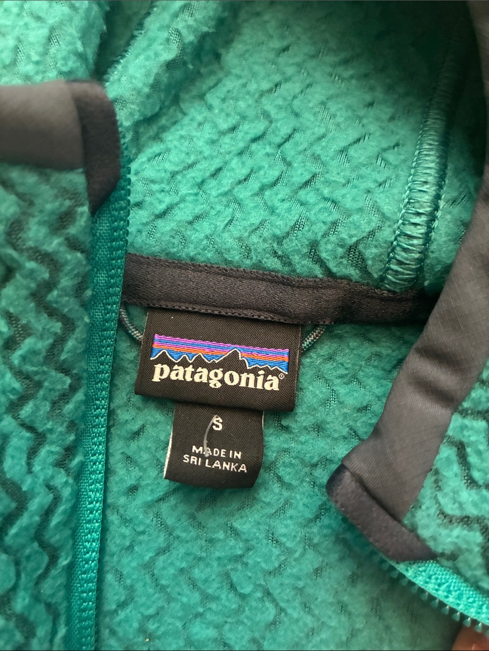 Patagonia R1 Air Full Zip Hooded Fleece Jacket Teal Green Women size S - Picture 2 of 8
